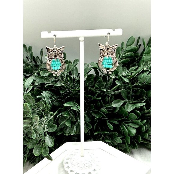 Antique Silver Tone Turquoise Beaded Owl Dangle Earrings Vintage Style Jewelry - Picture 6 of 7